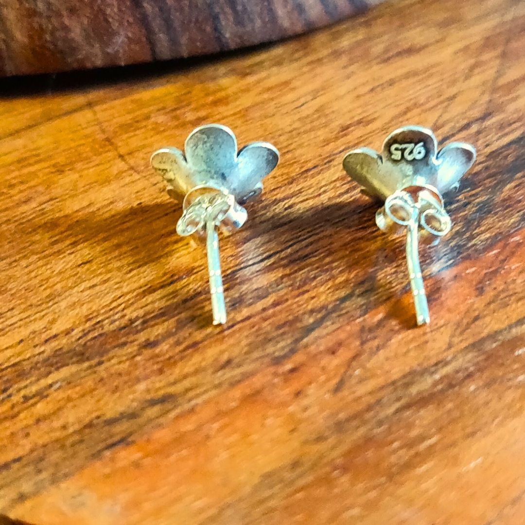 Mini 3D Floral Rava Earring with Post and Screw