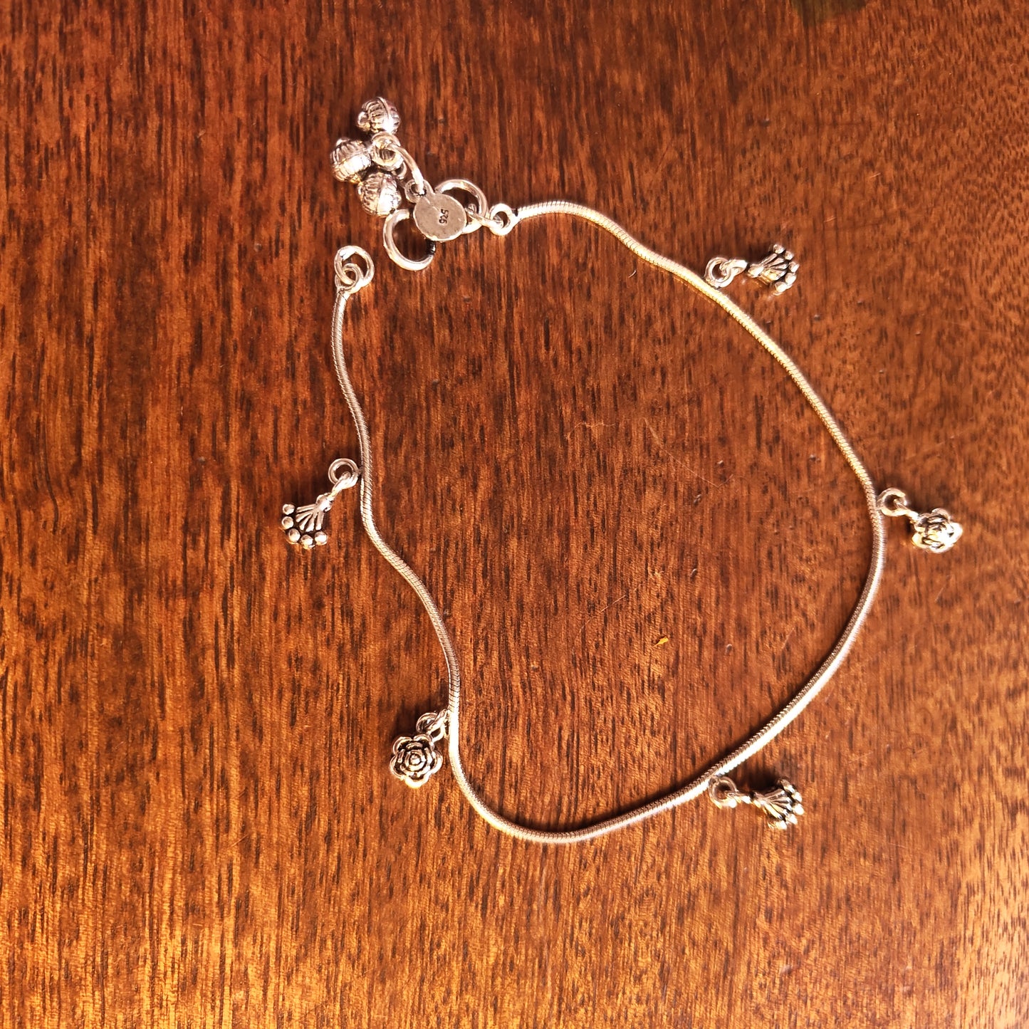 925 Silver Women Anklet With Circular Rose and Hangings