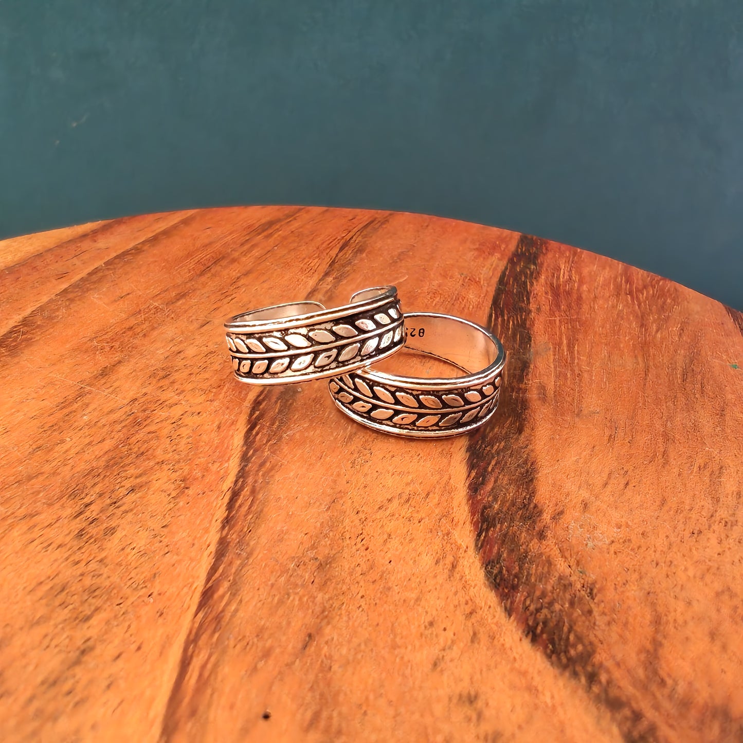 Everyday Intricate Leaves 925 Silver Toe Ring