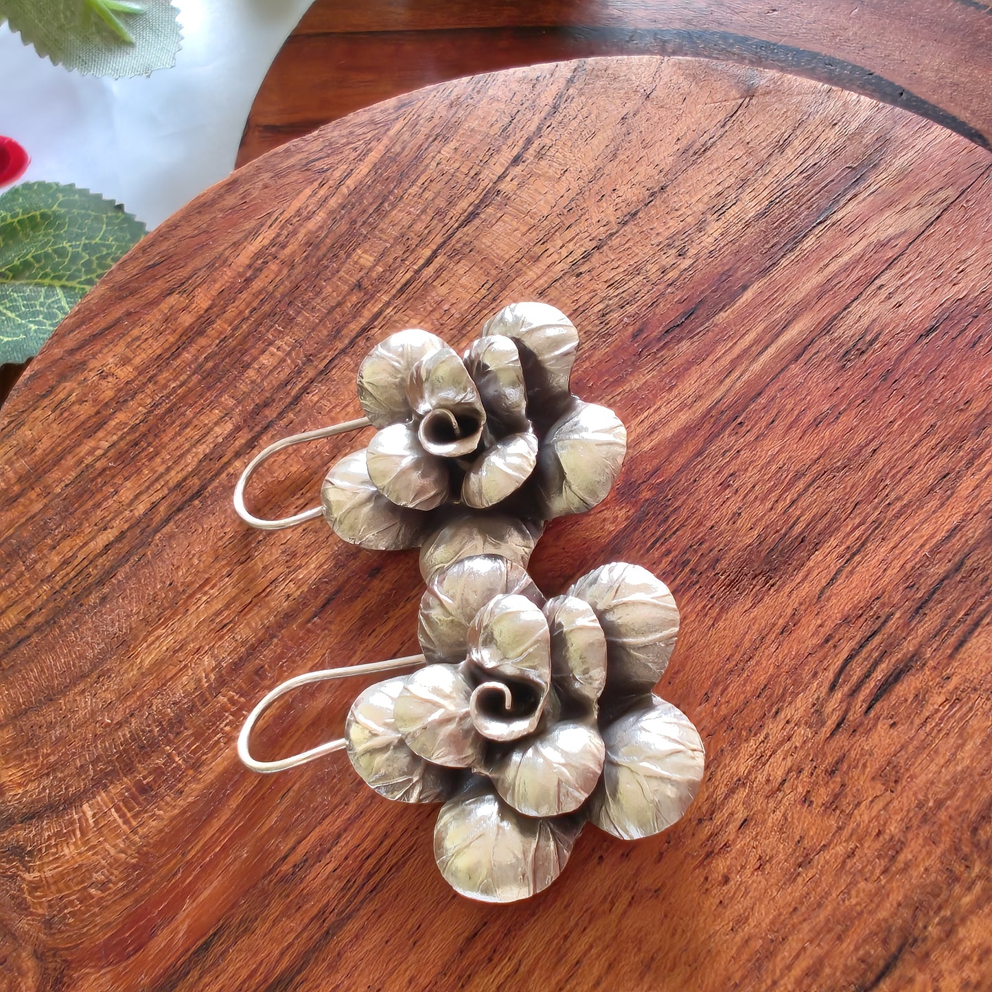 Statement 3D Floral Rose Veins Earring With Hooks