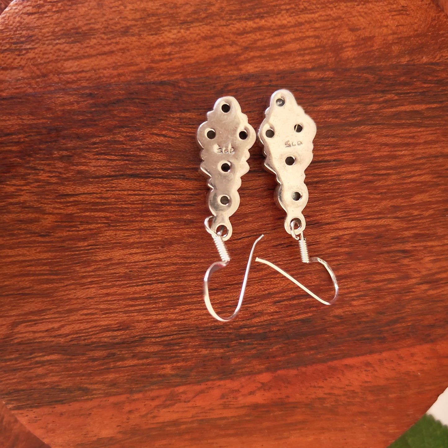 Cut Peal Earring with Hooks Small