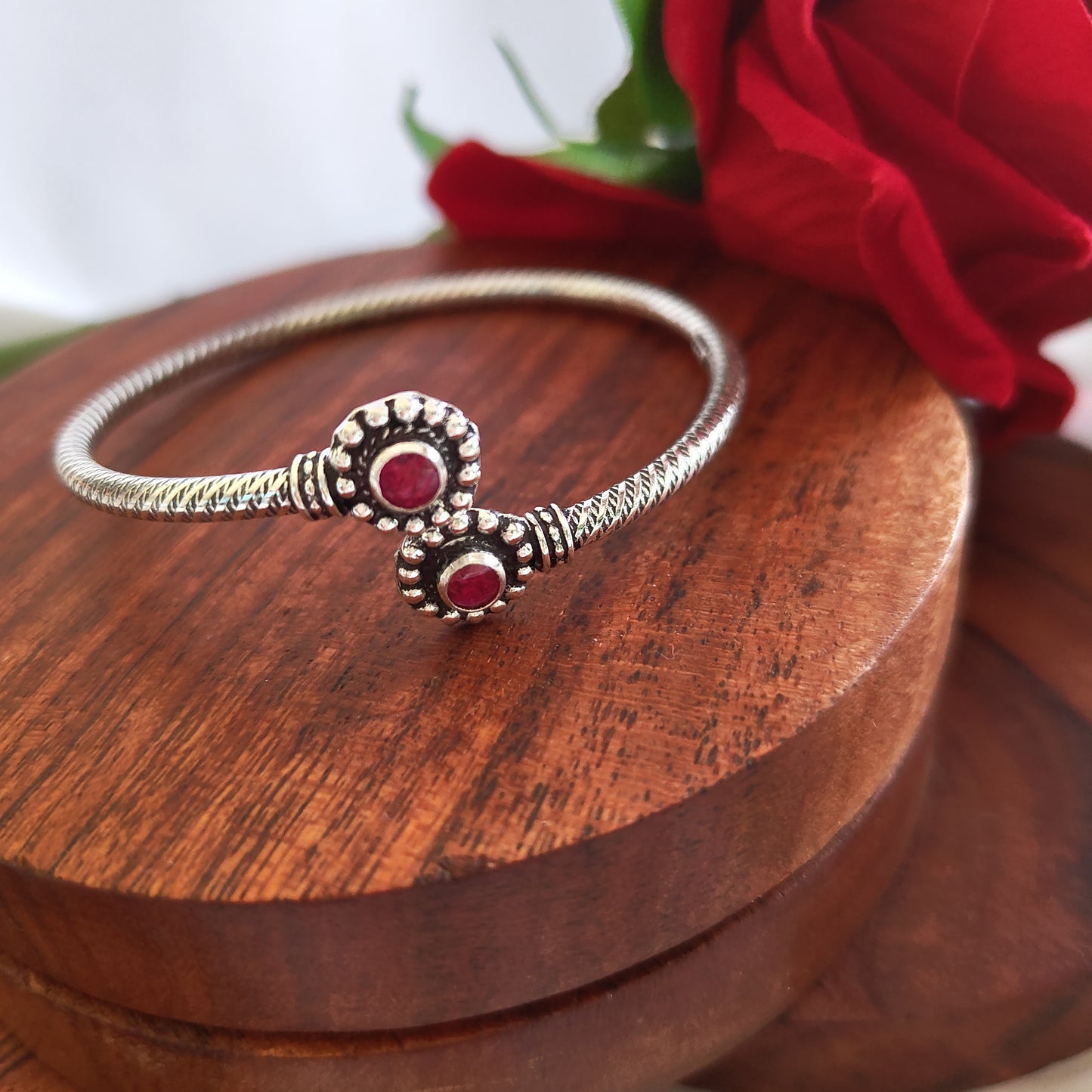 Intricate Textured Pink Stone Dainty Light Weight Open Flexi Kada
