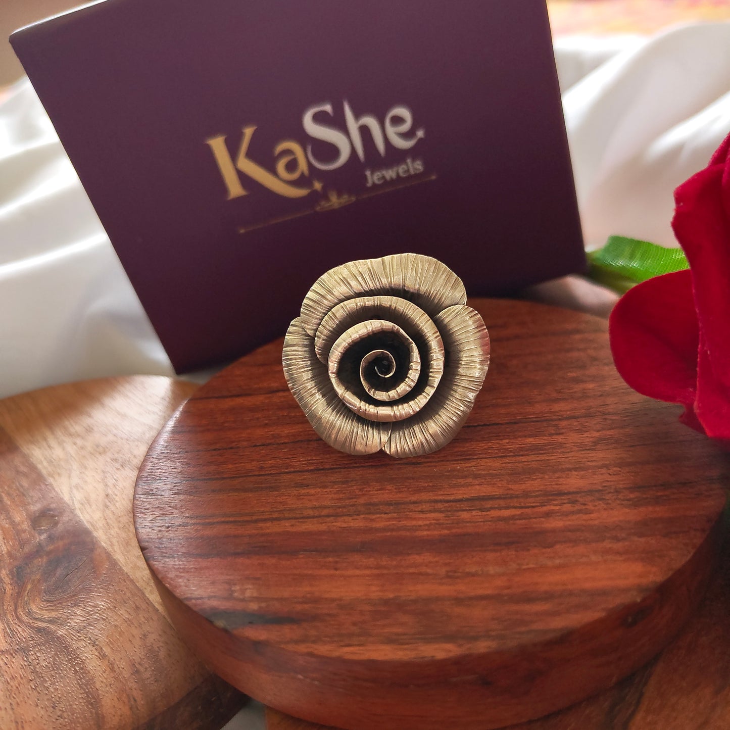 Statement 3D Designer Textured Rose Floral Cocktail Ring