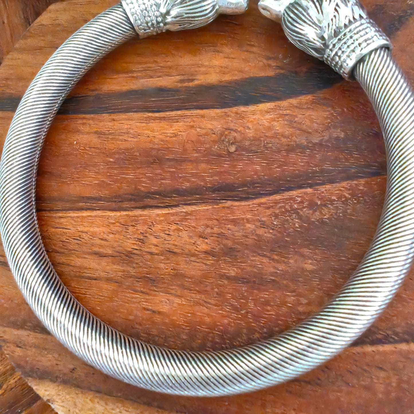 Silver Intricate Textured Lion Kada Bangle