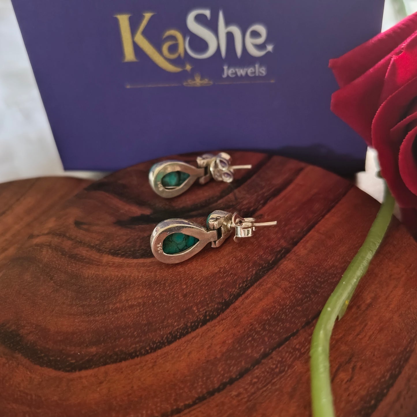 Elegant Pear Drop Circular Stud With Screw And Post