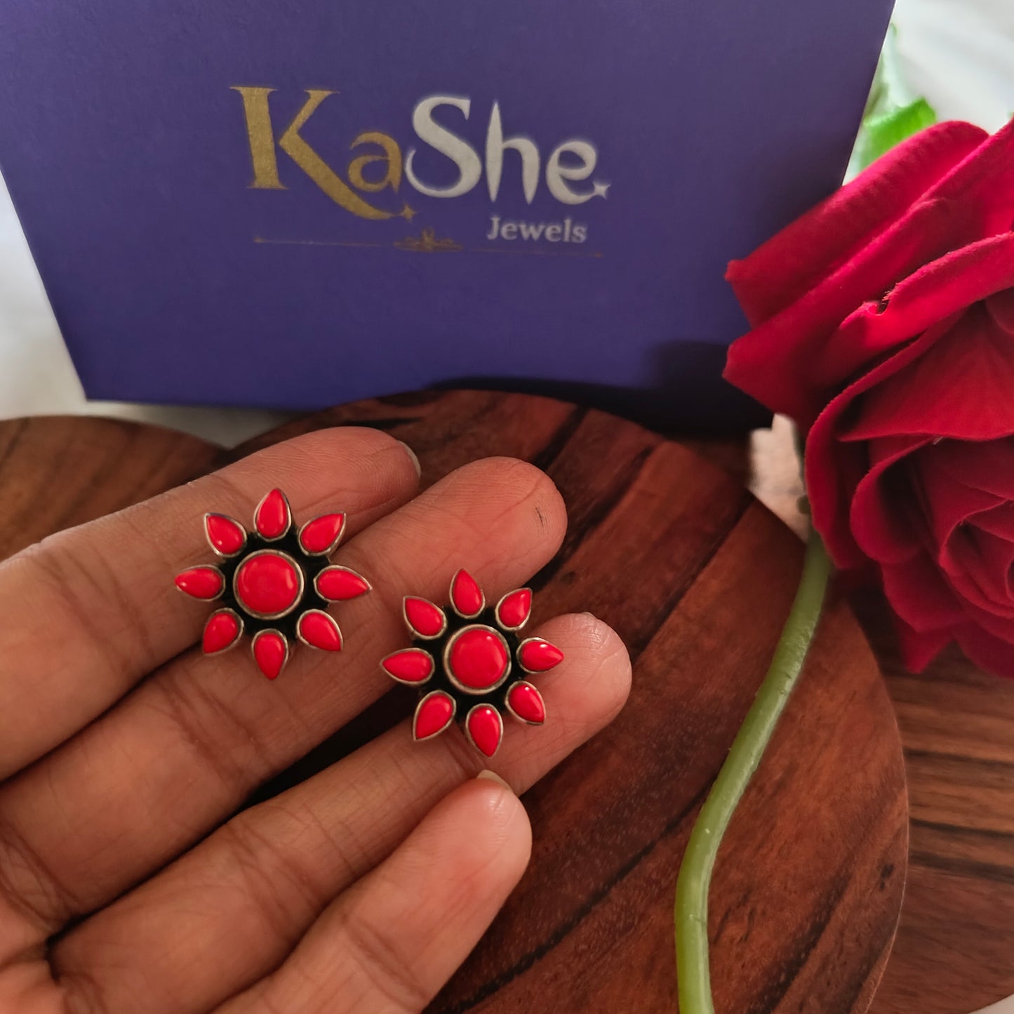 Elegant Flower Coral Stud With Screw And Post