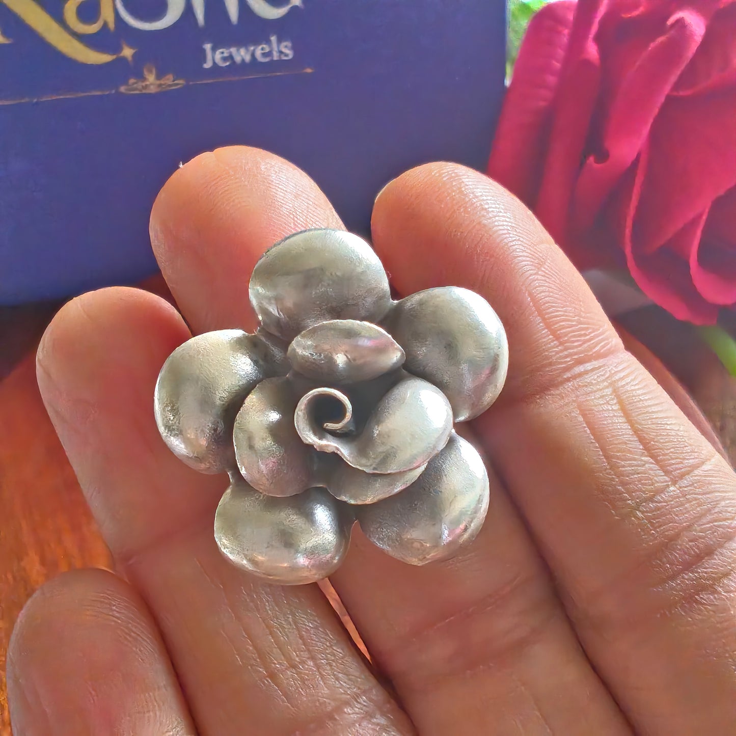 Statement 3D Rose Floral Glossy Ring Solid Band Small