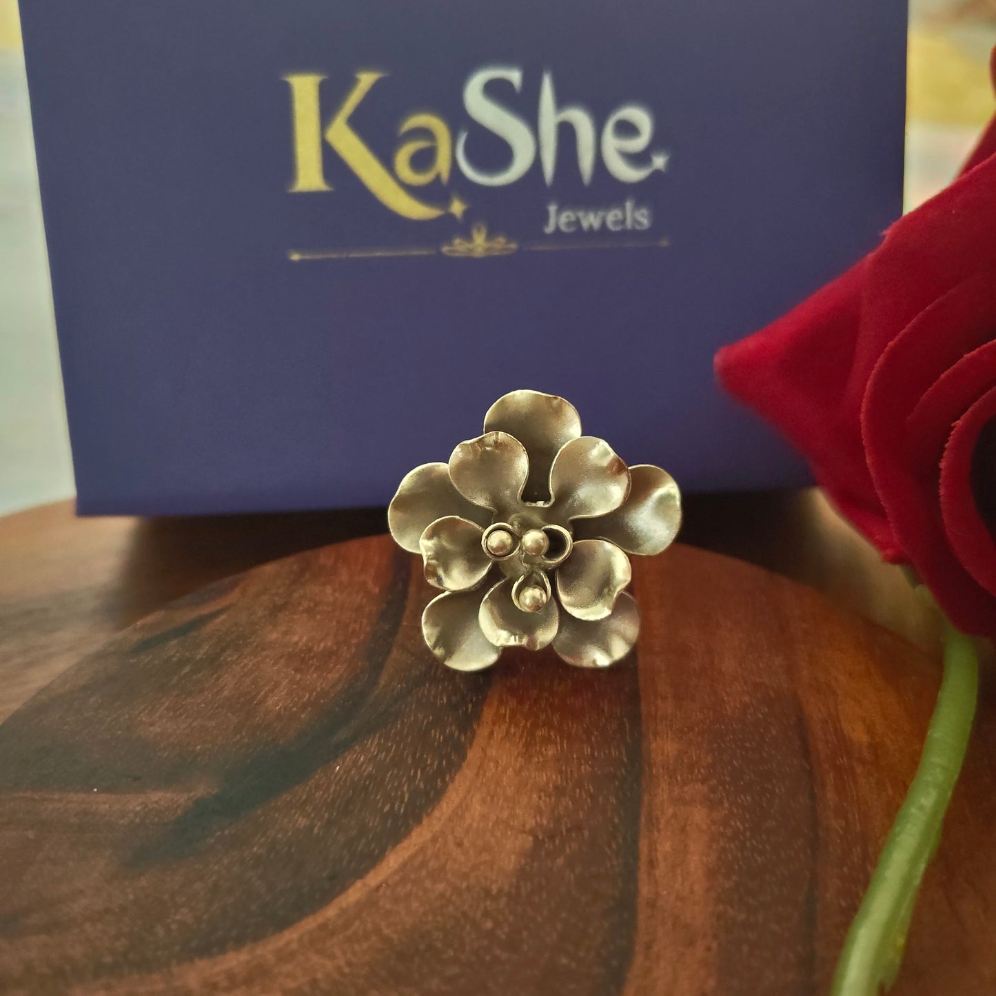 Statement 3D Designer Curved Petal Hibiscus Ring Medium