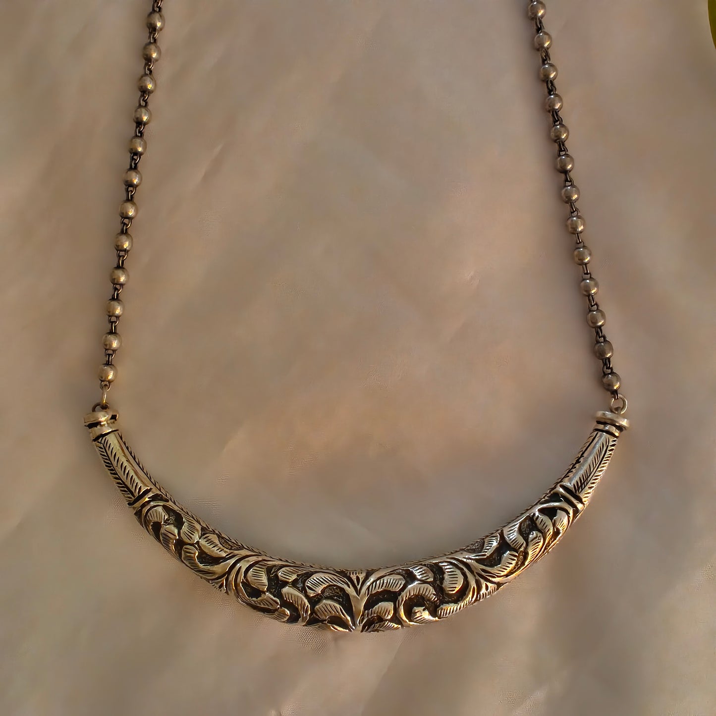 Versatile Choker Necklace Hasli with Handcrafted Chitai With Intricate Flower Work And Ball Chain ( Double sided)