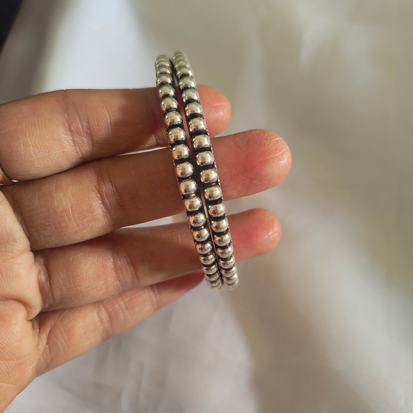 Silver Beads Classic Bangle ( single pc)