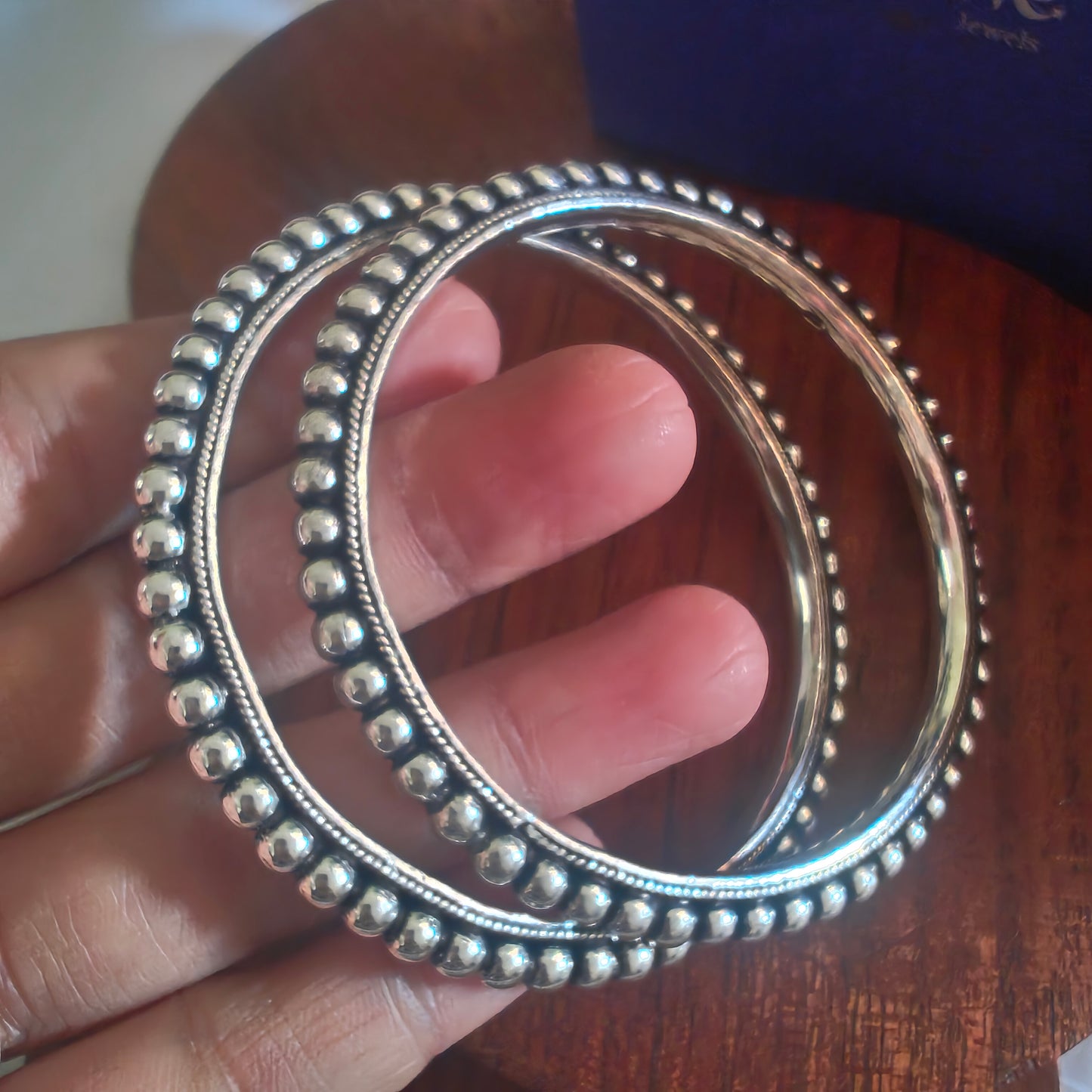 Silver Beads Classic Bangle ( single pc)