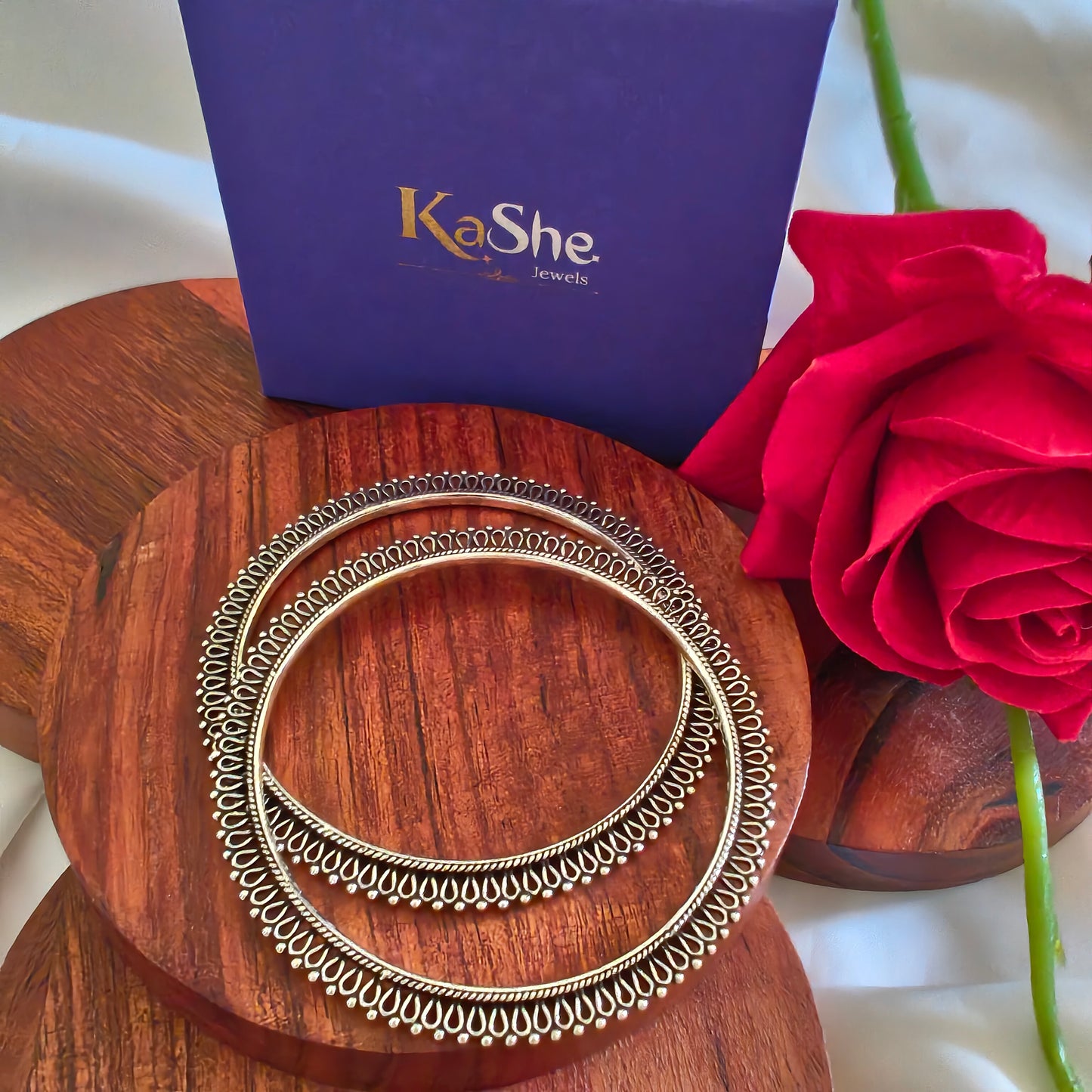 Silver Rajwada Pachaili Rajasthani Bangle (single pc)
