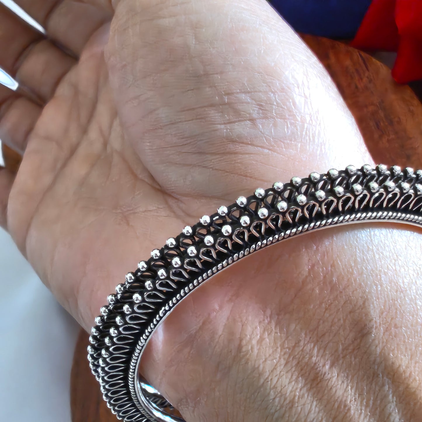 Silver Rajwada Pachaili Rajasthani Bangle (single pc)