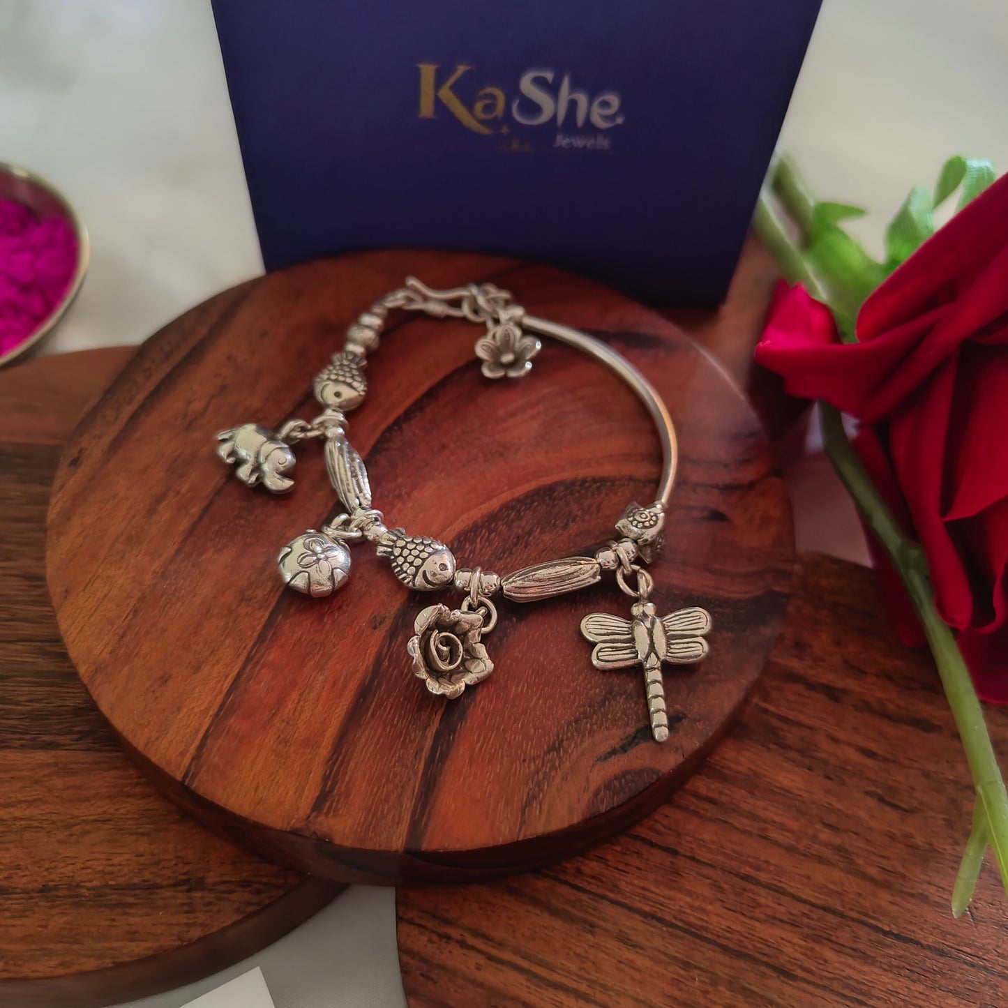 Exquisite Statement Loose Bracelet With Flower Dragonfly Rose Elephant Fish Charms