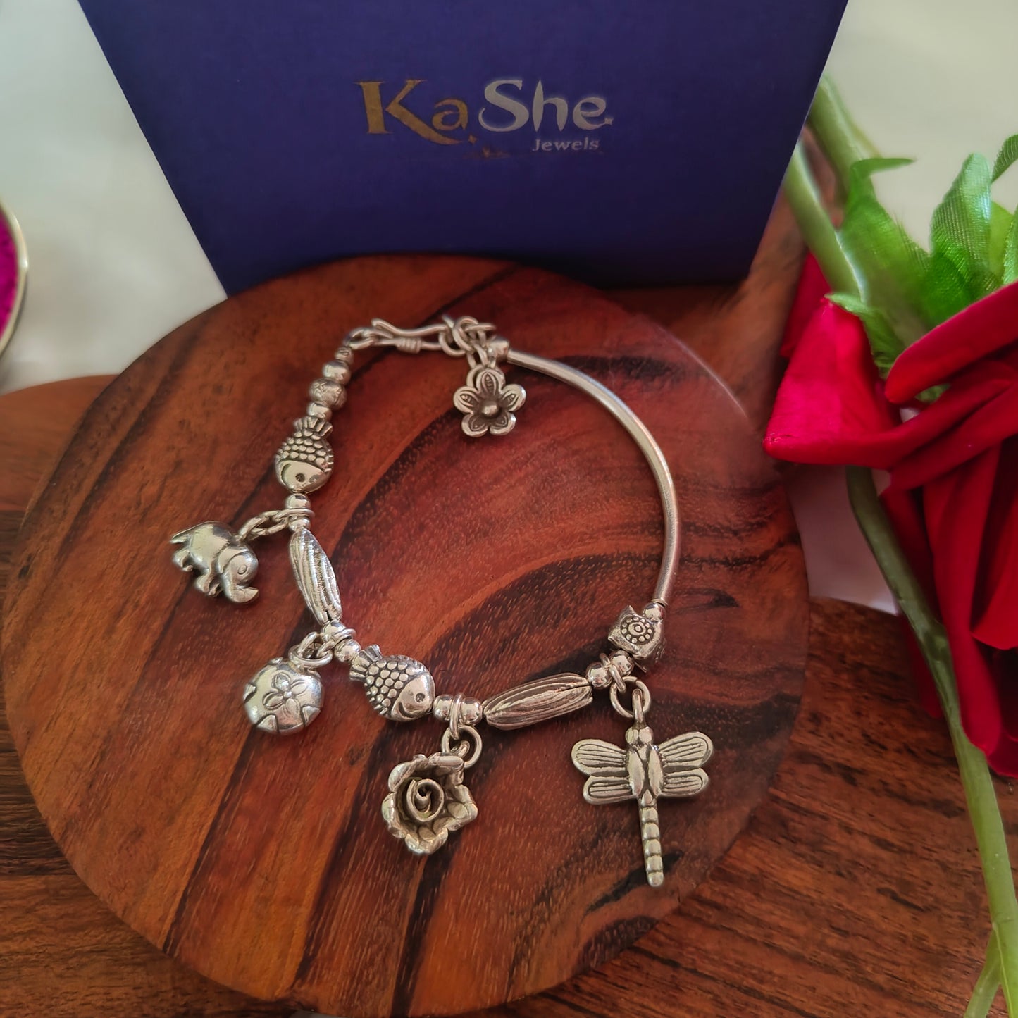 Exquisite Statement Loose Bracelet With Flower Dragonfly Rose Elephant Fish Charms