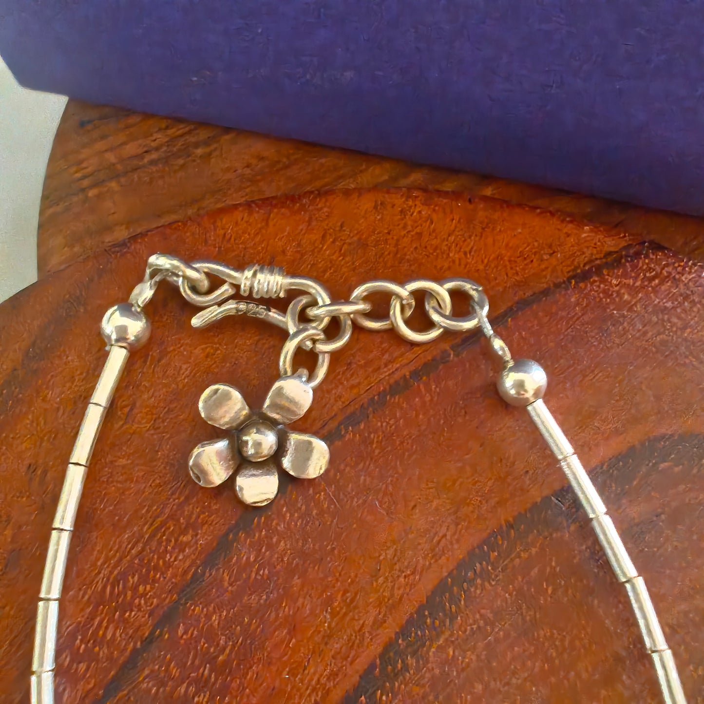 Exquisite Floral Loose Bracelet With Fish Charms