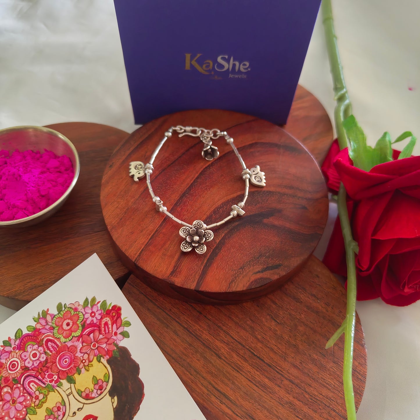 Exquisite Loose Bracelet With Elephant And Flower Charms