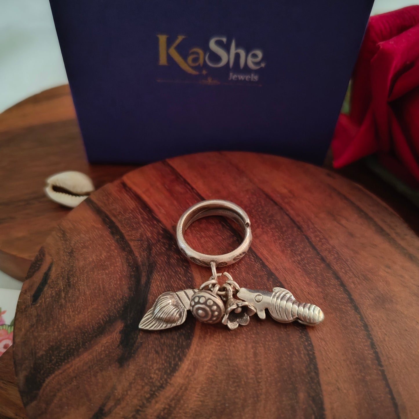 Spiral Boho Textured Ring With Seahorse Heart Flower Ball Charms