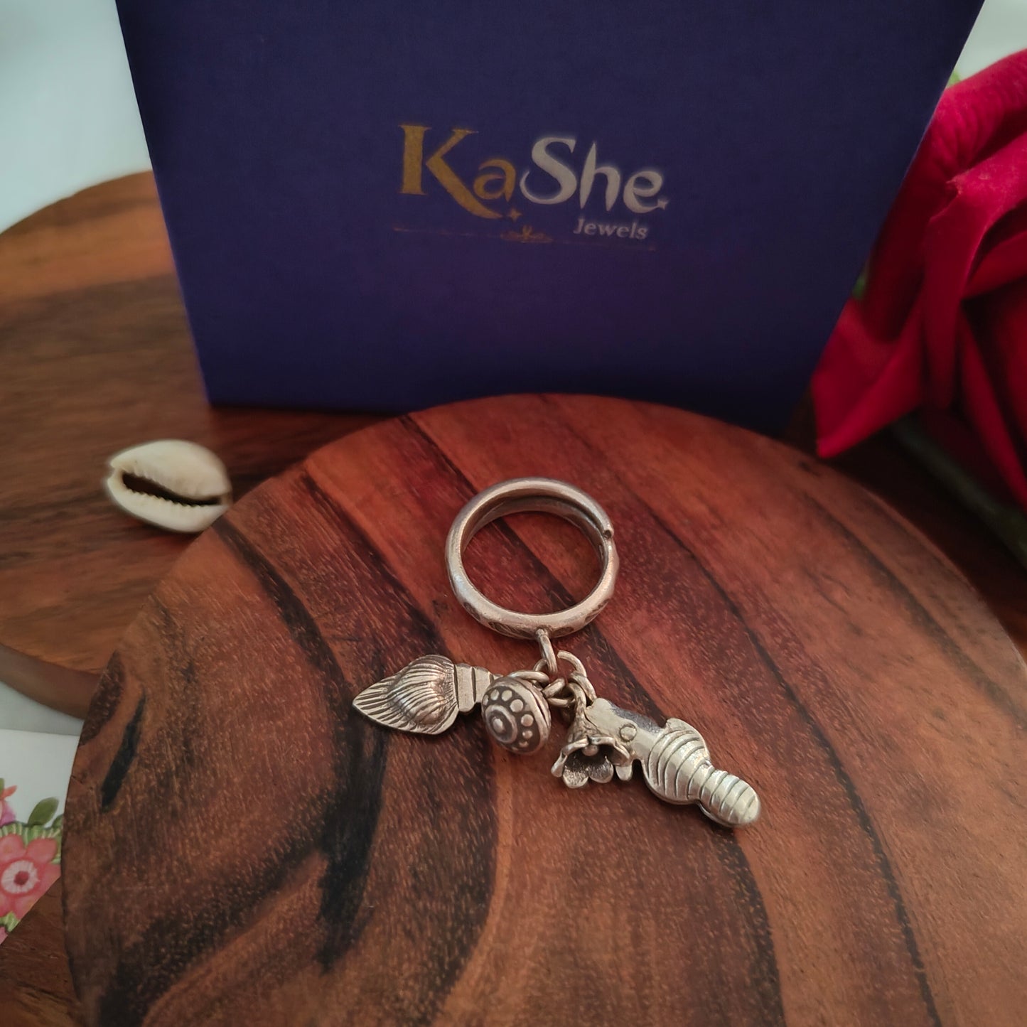 Spiral Boho Textured Ring With Seahorse Heart Flower Ball Charms