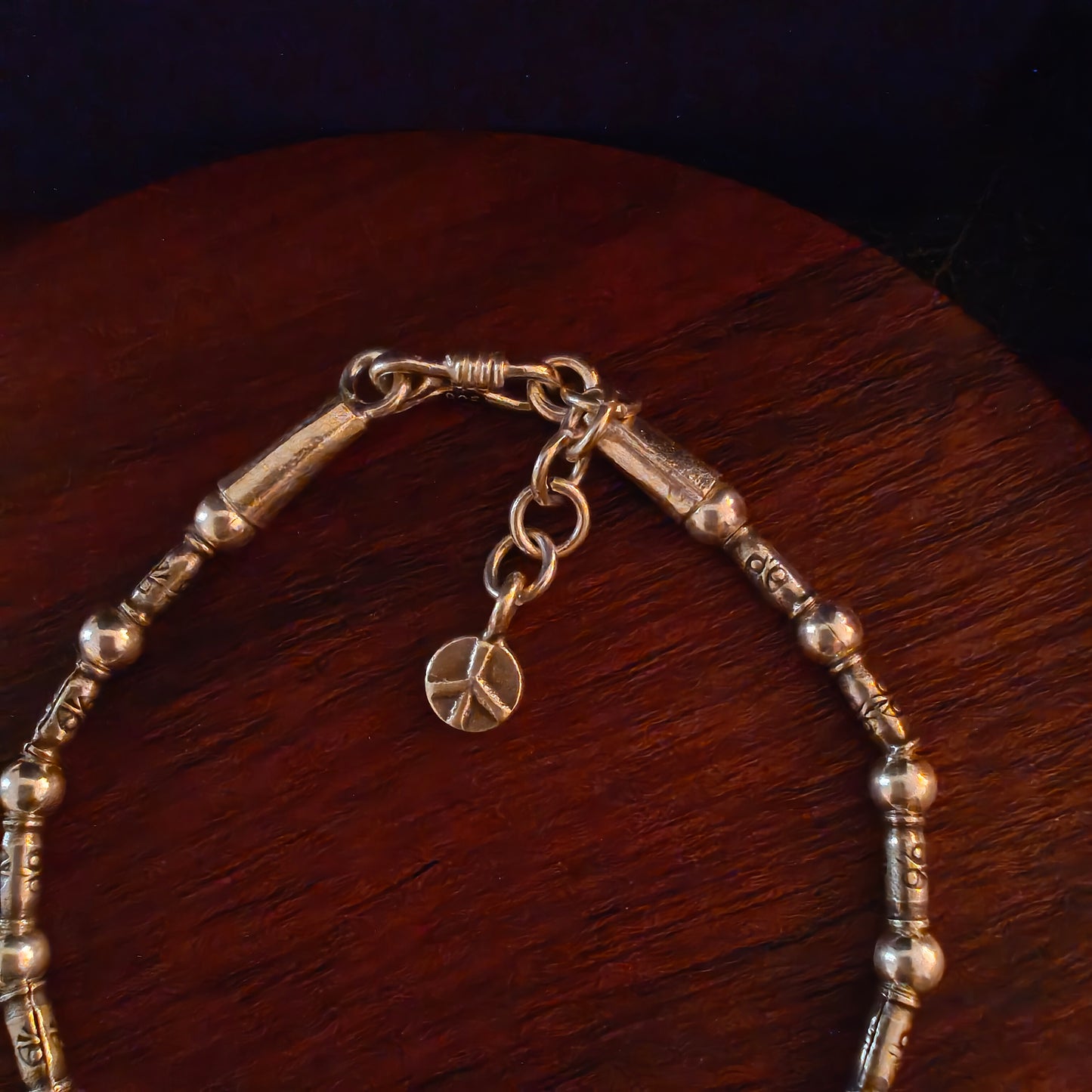 Exquisite Floral Loose Bracelet With Fish Charms