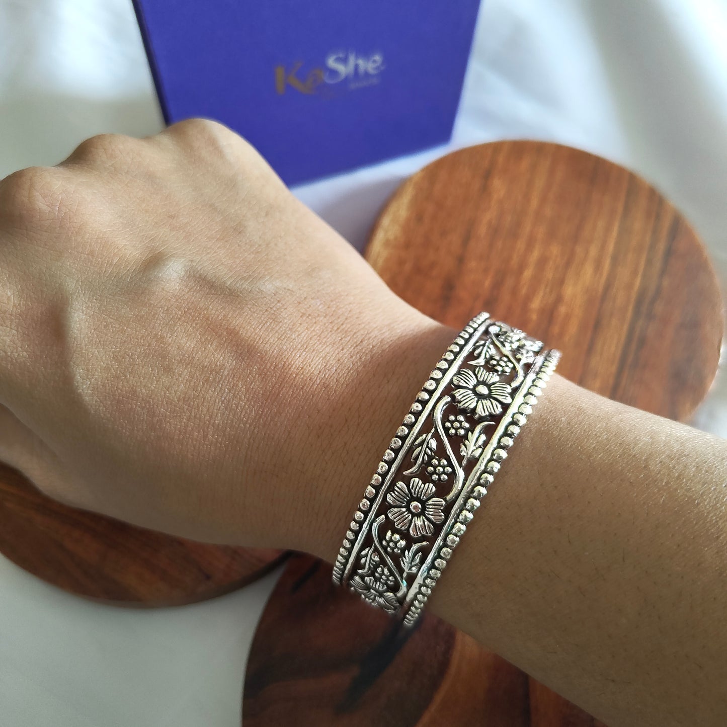 Silver Flower And Leaf Jaali Bangle, 2.6