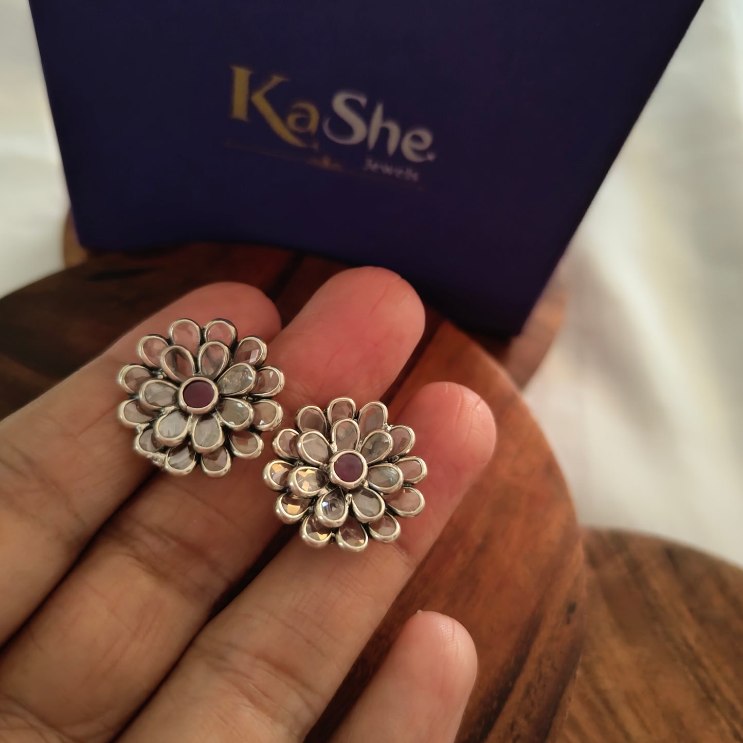 Elegant 3D Two Layered Petal Intricate White Kundan Stud With Pink Stone Small