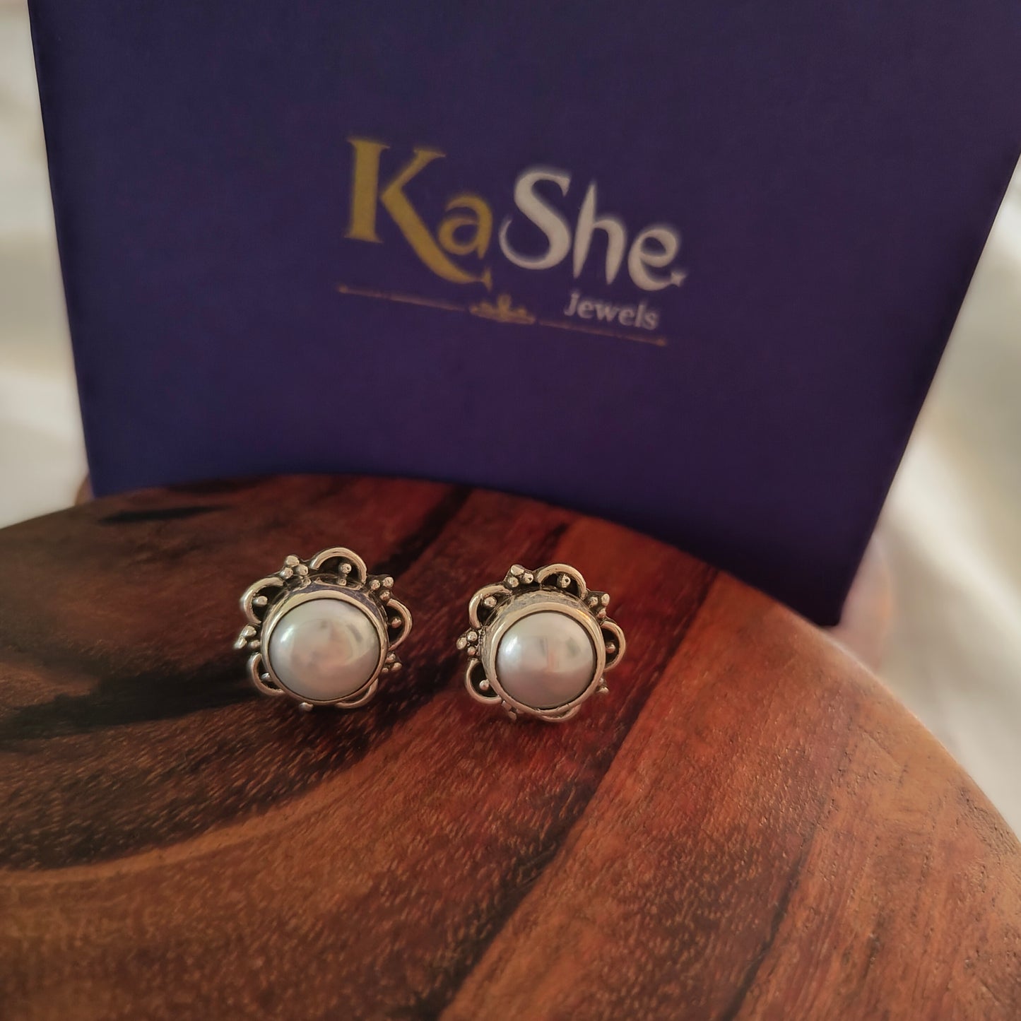 Simplistic Pearl Silver Stud 925 Silver Handcrafted With Rava Work