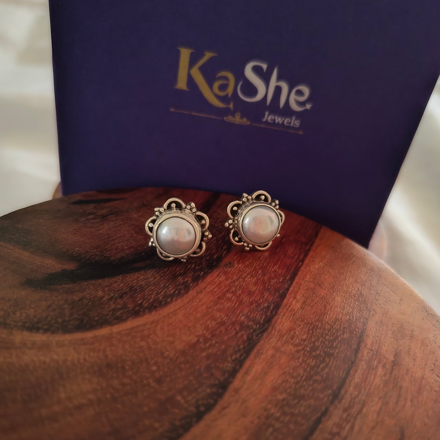 Simplistic Pearl Silver Stud 925 Silver Handcrafted With Rava Work