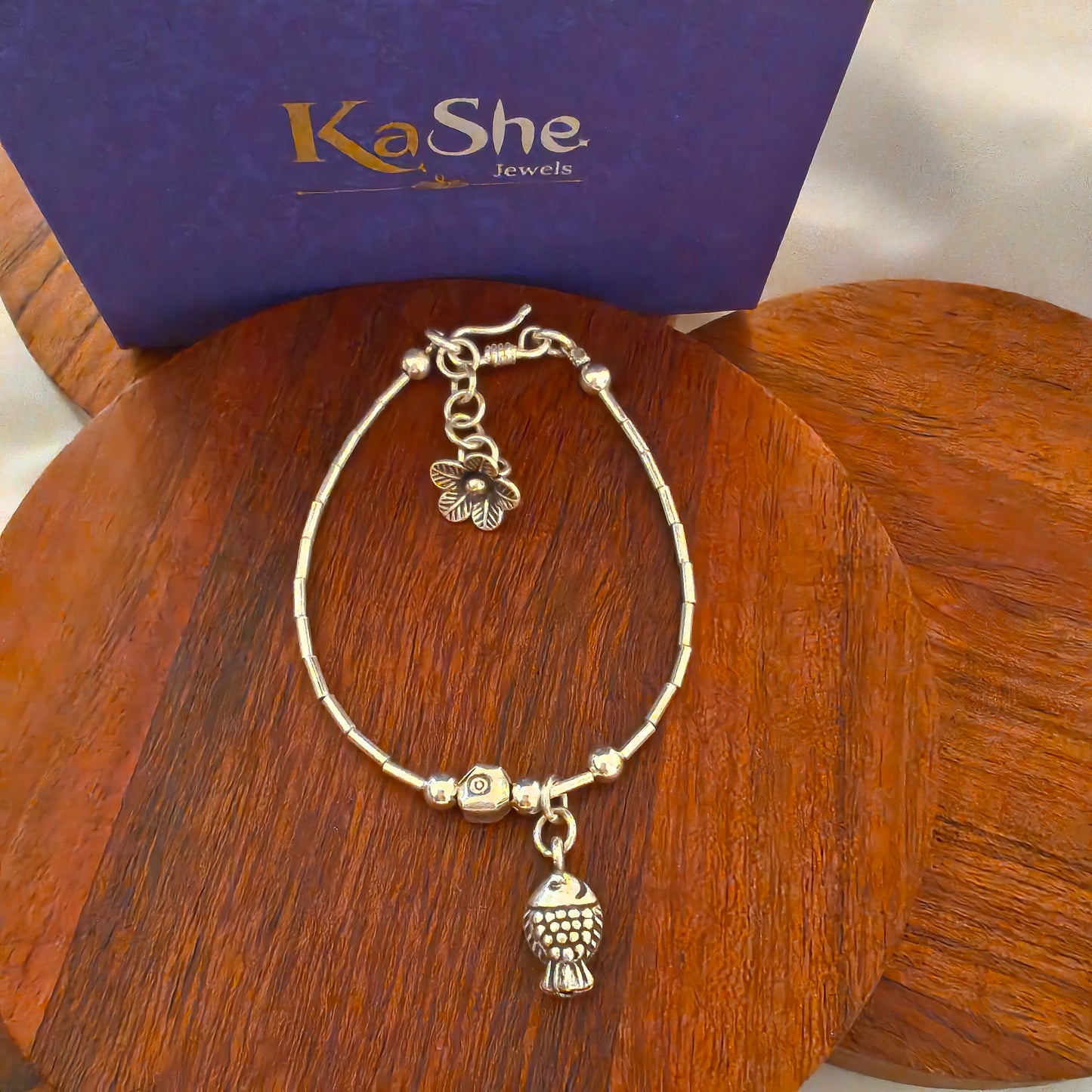 Exquisite Floral Loose Bracelet With Fish And Flower Charms
