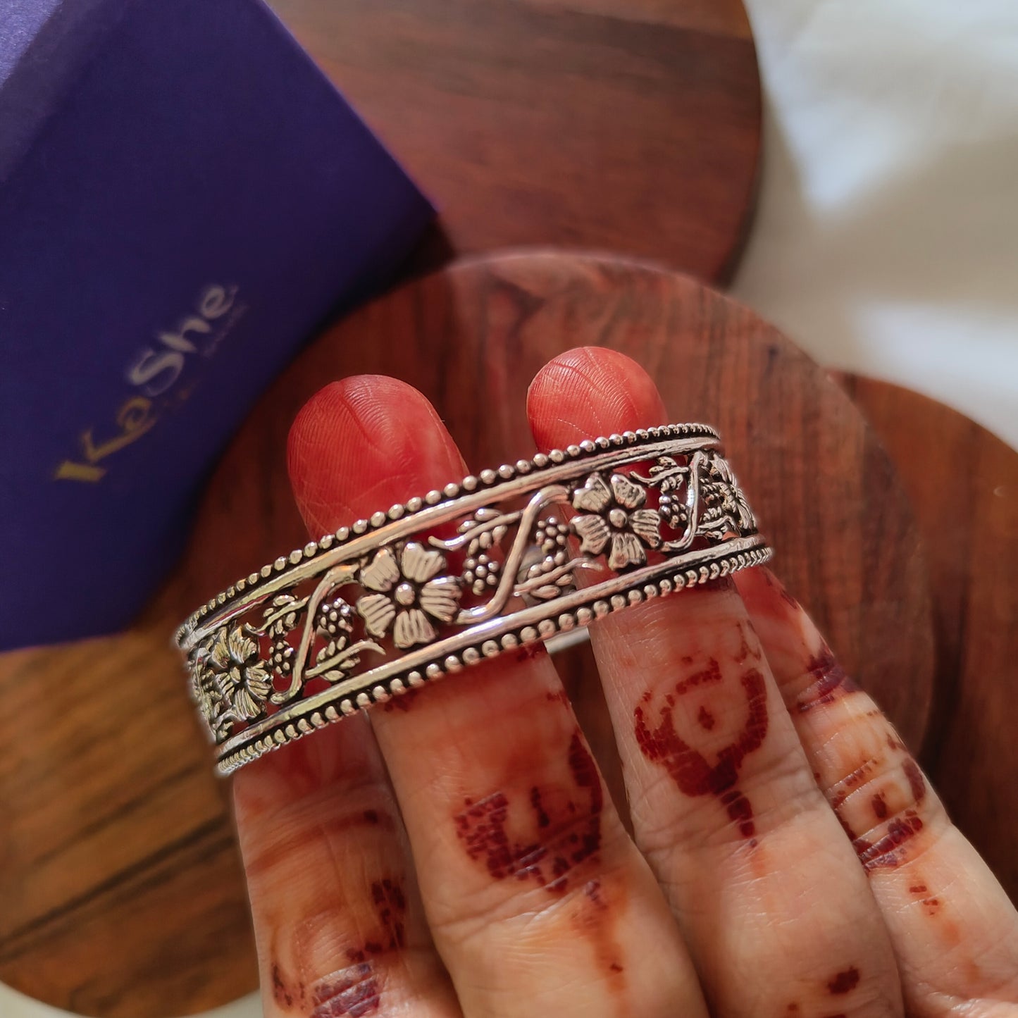 Silver Flower And Leaf Jaali Bangle, 2.6 Small