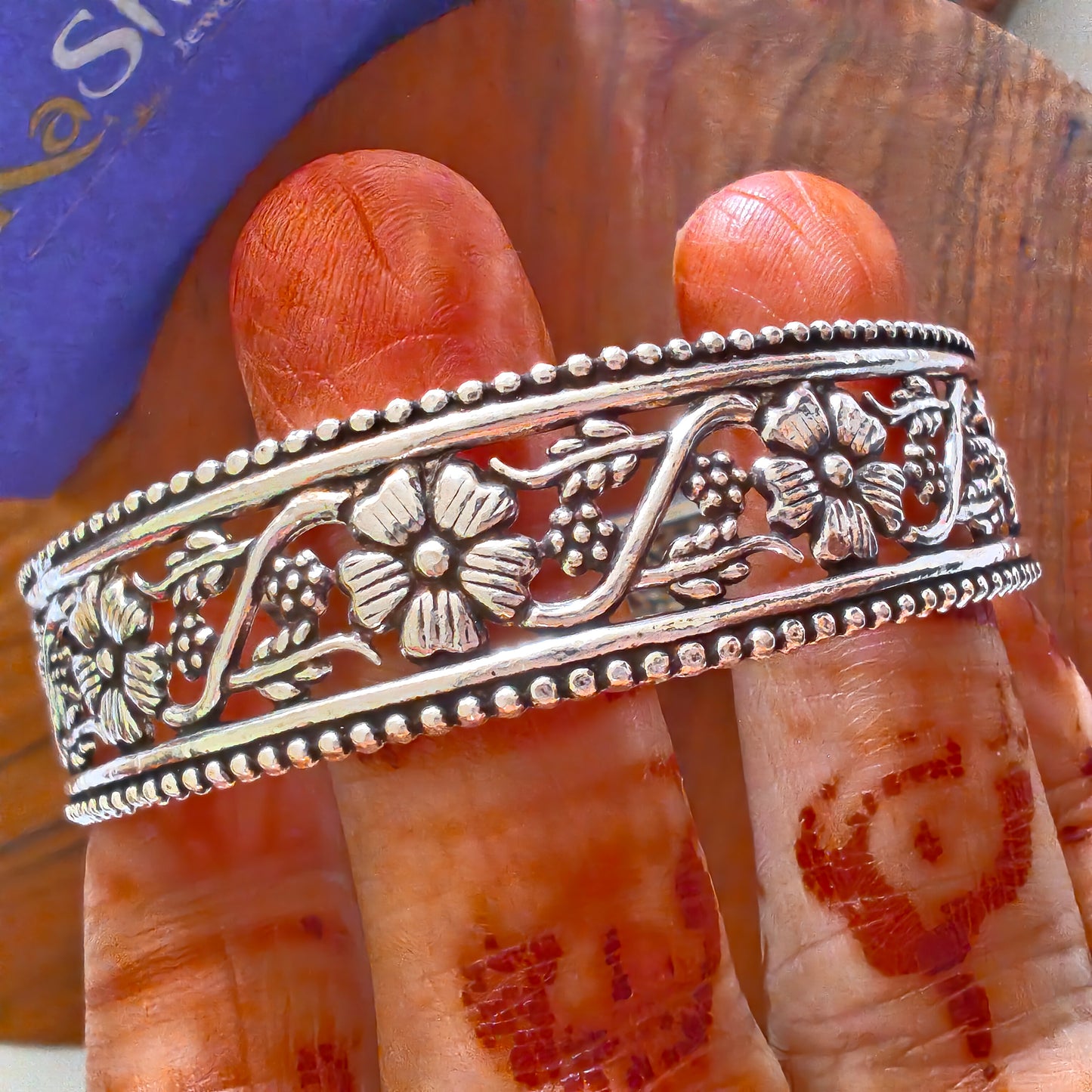 Silver Flower And Leaf Jaali Bangle, 2.6 Small