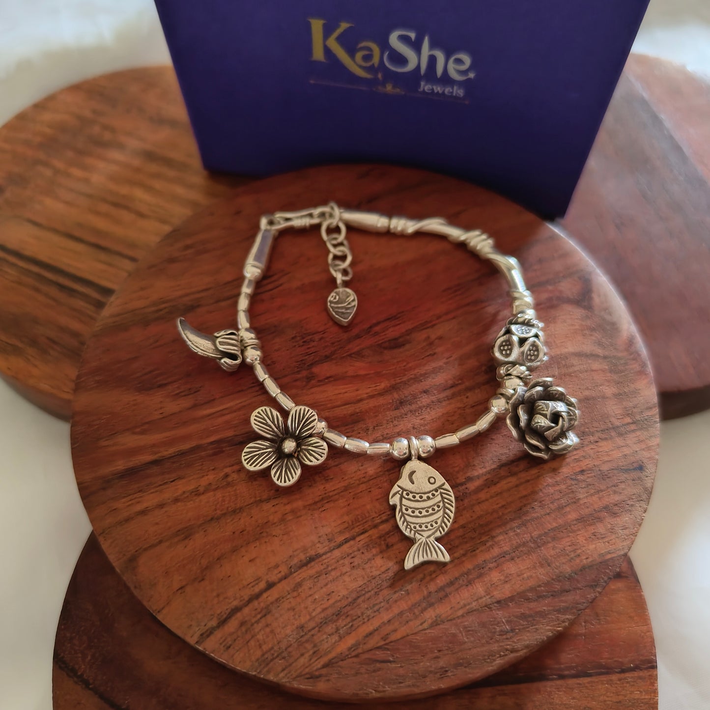 Exquisite Statement Loose Bracelet With Fish And Flower Charm