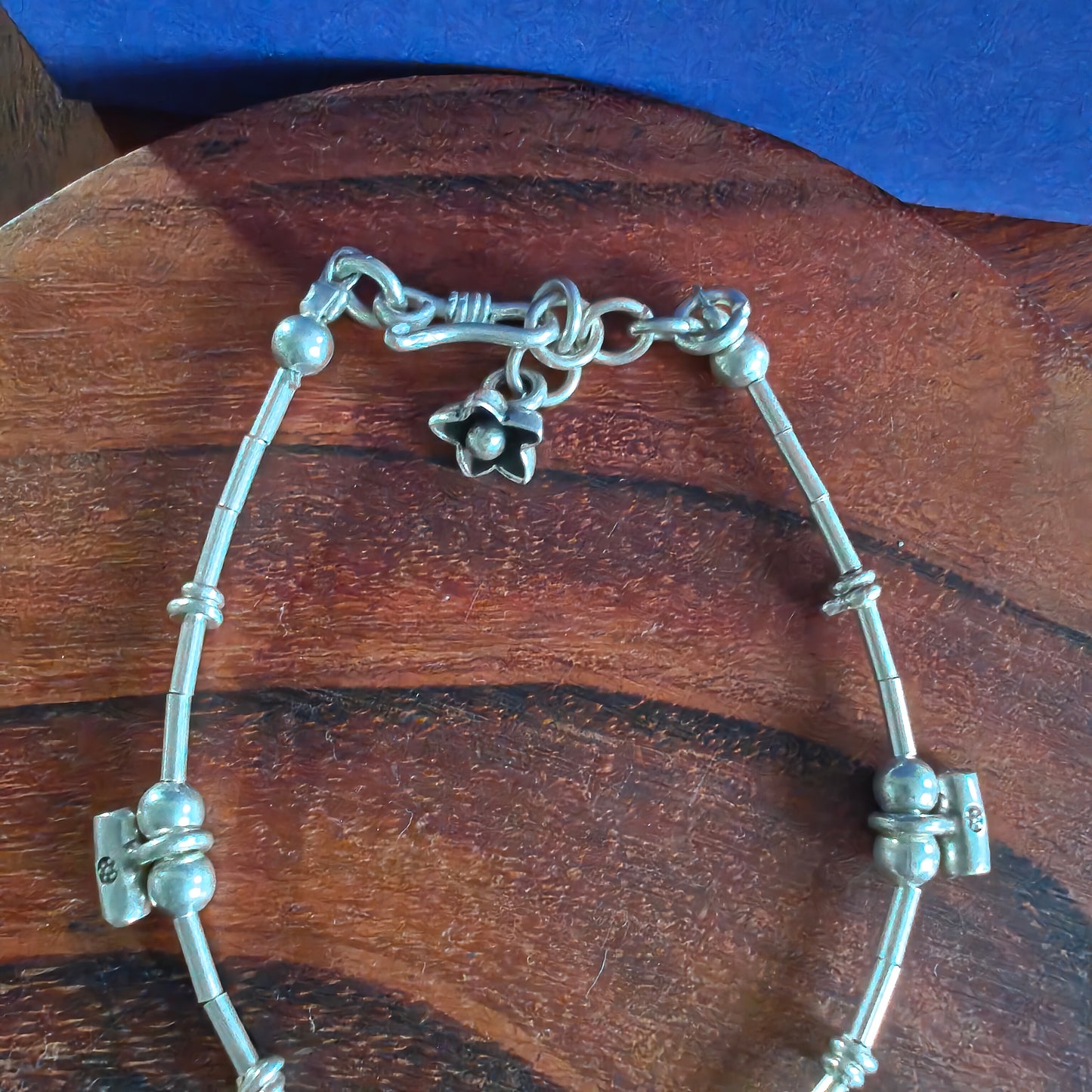 Exquisite 925 Silver Loose Bracelet With Balls And Flower Charms