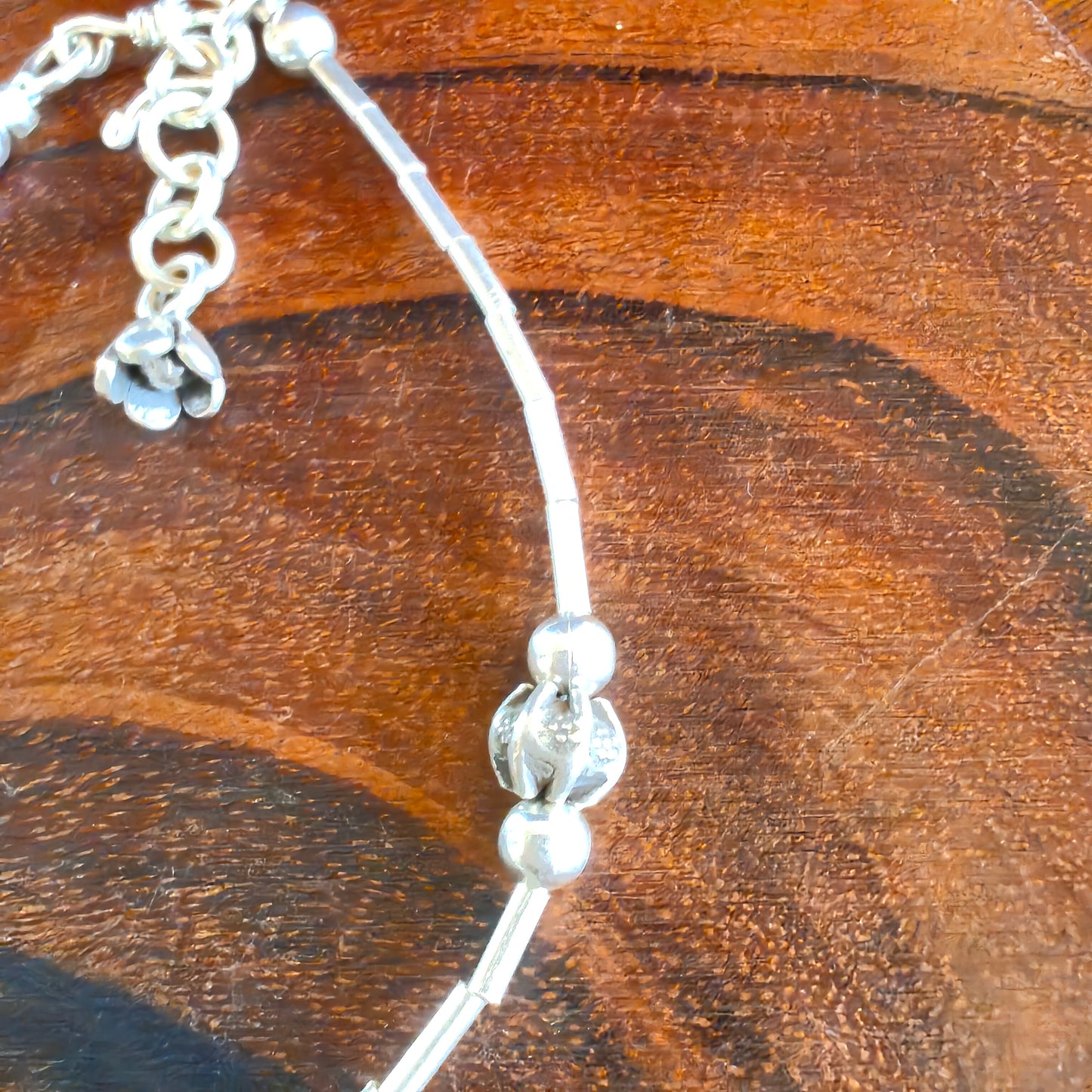 Exquisite 925 Silver Loose Bracelet With Rose And Flower Charms