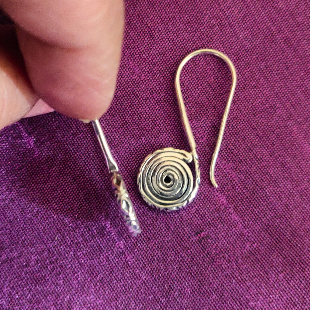 Dainty 925 Silver Snail Hooks