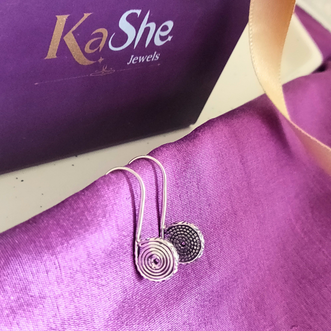 Dainty 925 Silver Snail Hooks
