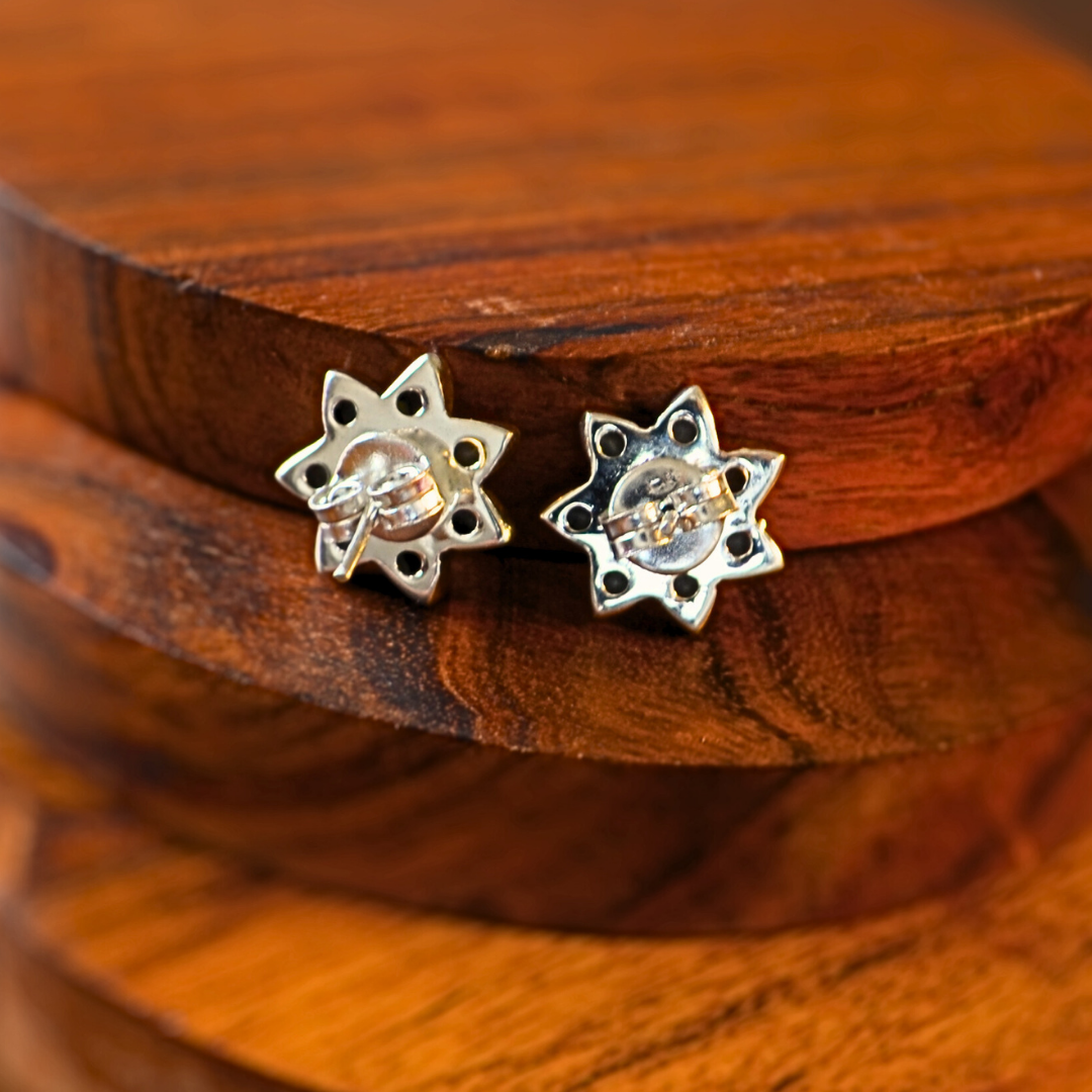 Classic Silver Cut Pearl Floral Stud