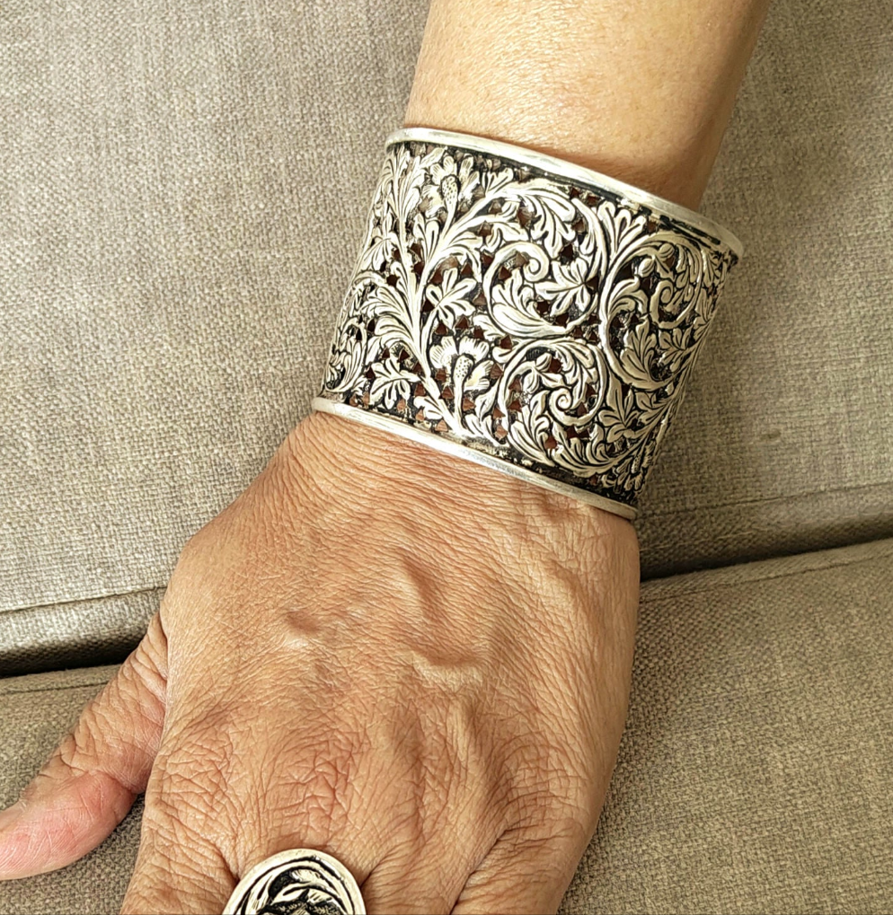Classic Silver Floral And Fona Statement Chitai Tapered Hand Cuff Bracelet Bangle