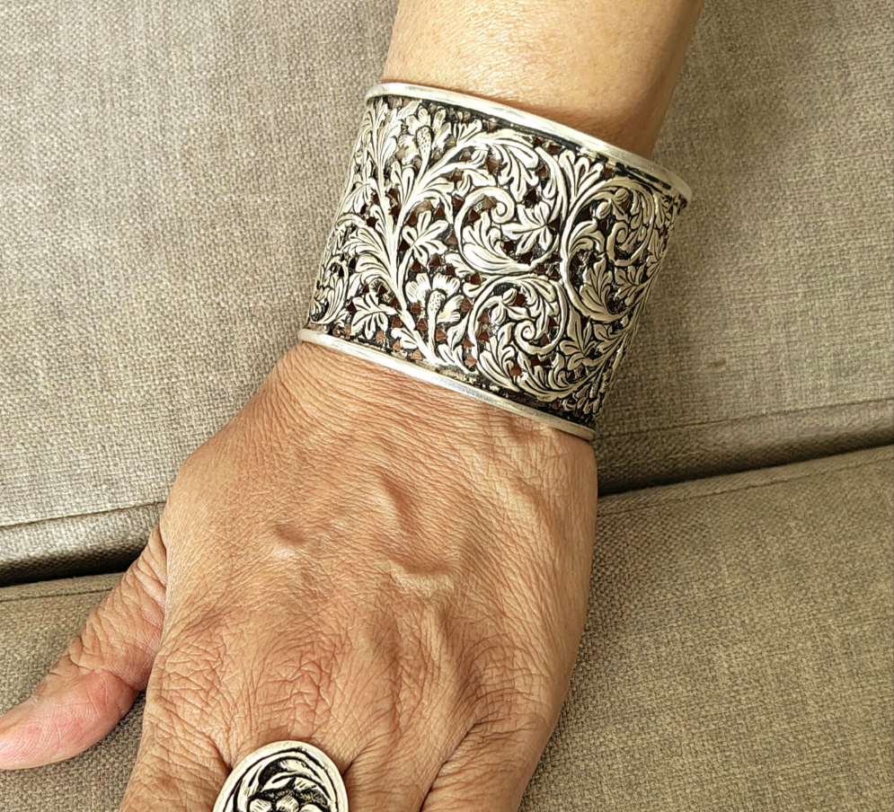 Classic Silver Floral And Fona Statement Chitai Tapered Hand Cuff Bracelet Bangle