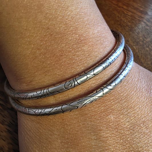 Silver Intricate Textured Light Weight Hollow Openable Bangles