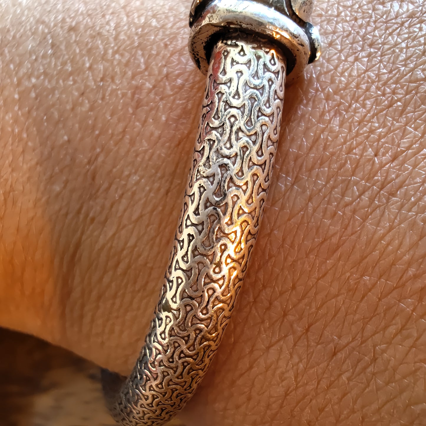 Silver Intricate Textured Elephant Kada Bangle