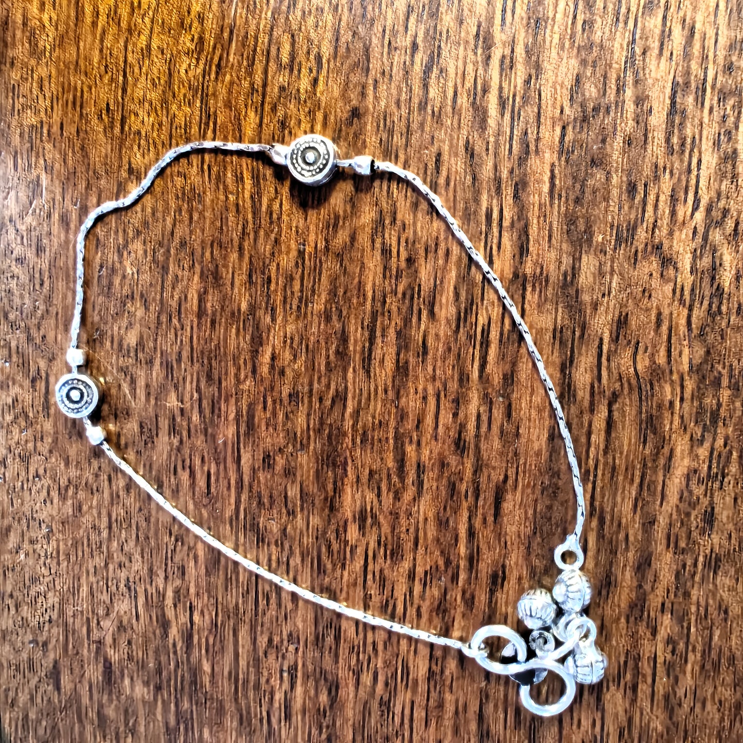 Women Anklet With Circular Silver Beads