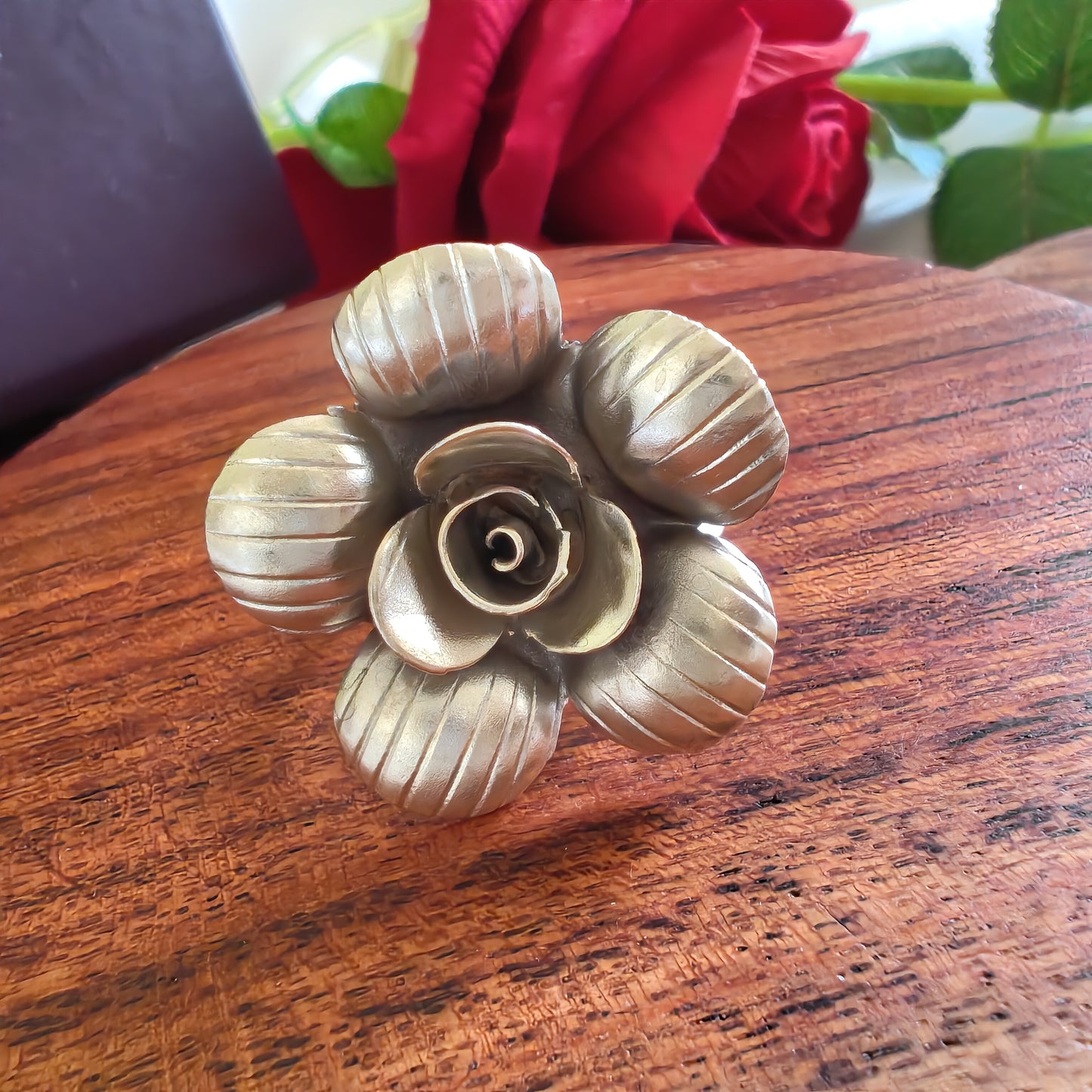 Statement Exclusive 3D Textured Petal Rose Floral Ring