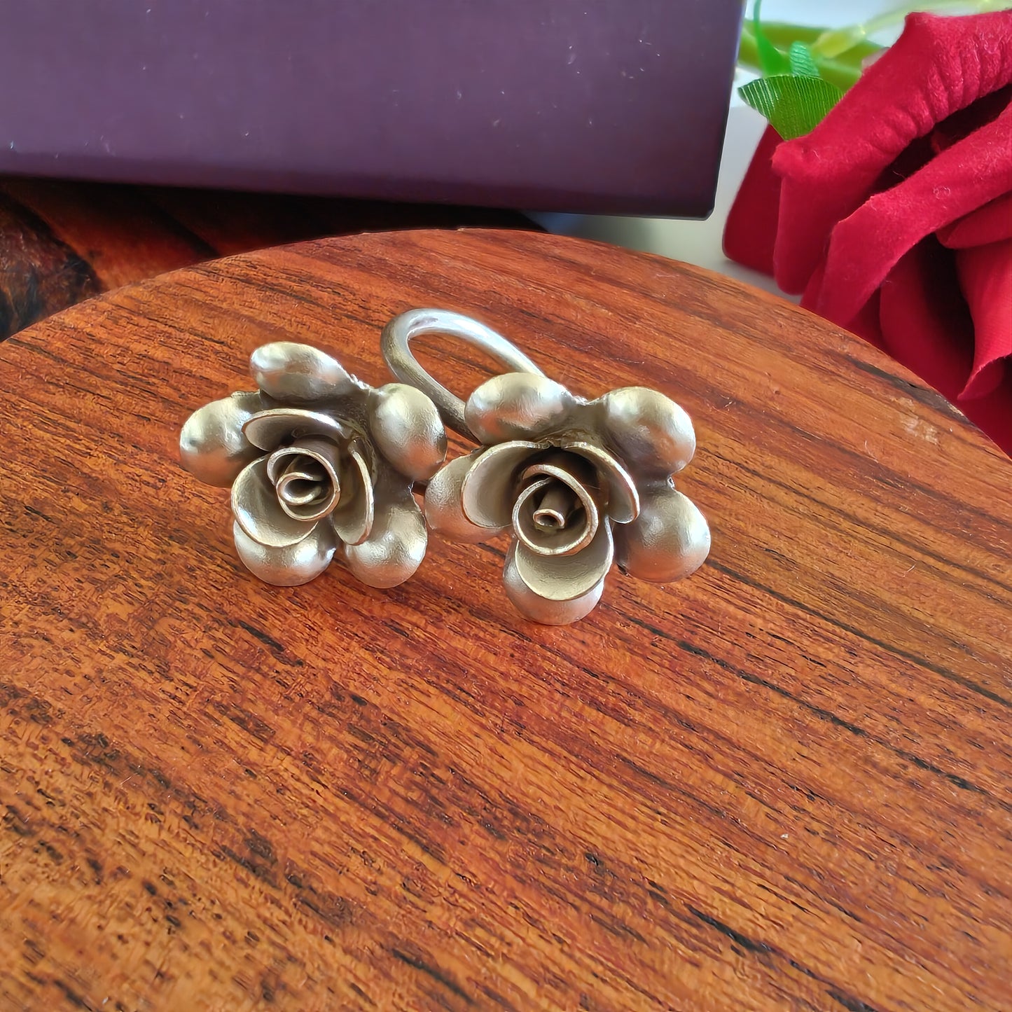 Statement Exclusive Cocktail 3D Double Rose Floral Ring