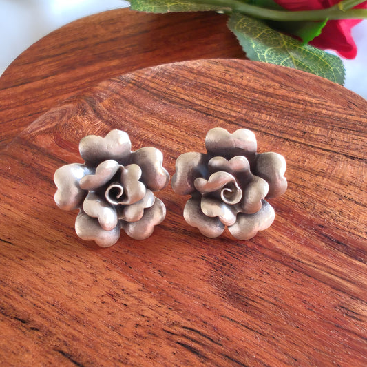 Statement Floral 3D Wavy Rose Earring With Post Stud