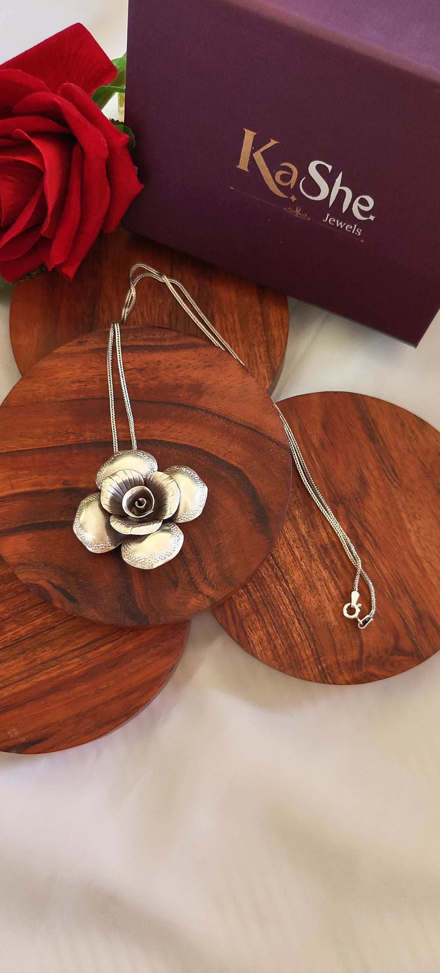 Exclusive Statement 3D Four Petal Rose Pendant Flower With Texture