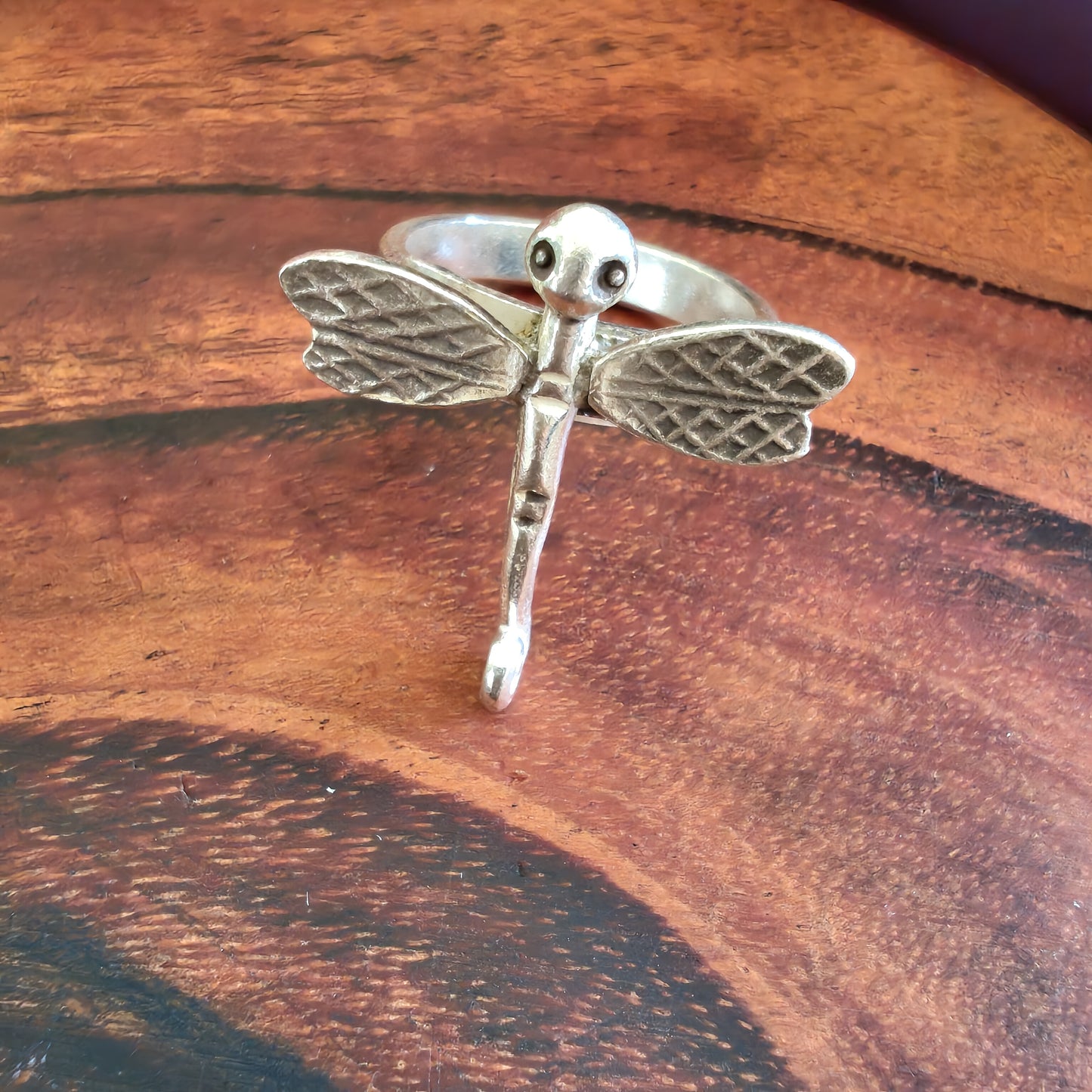 Dragonfly Adjustable Ring With Texture