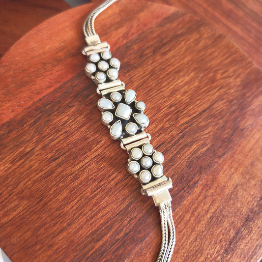 Exquisite Pristine Pearl Loose Bracelet