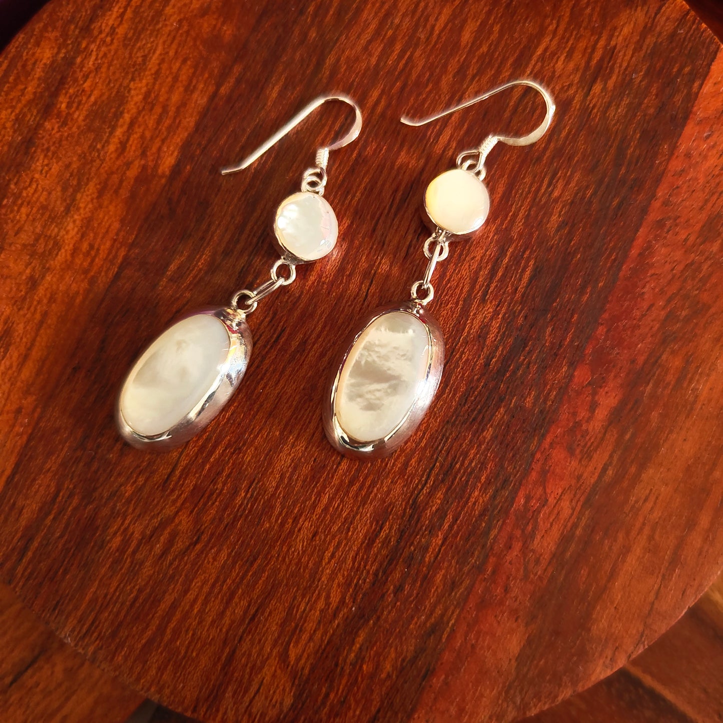 Mother Of Pearl Circle and Oval Dangler