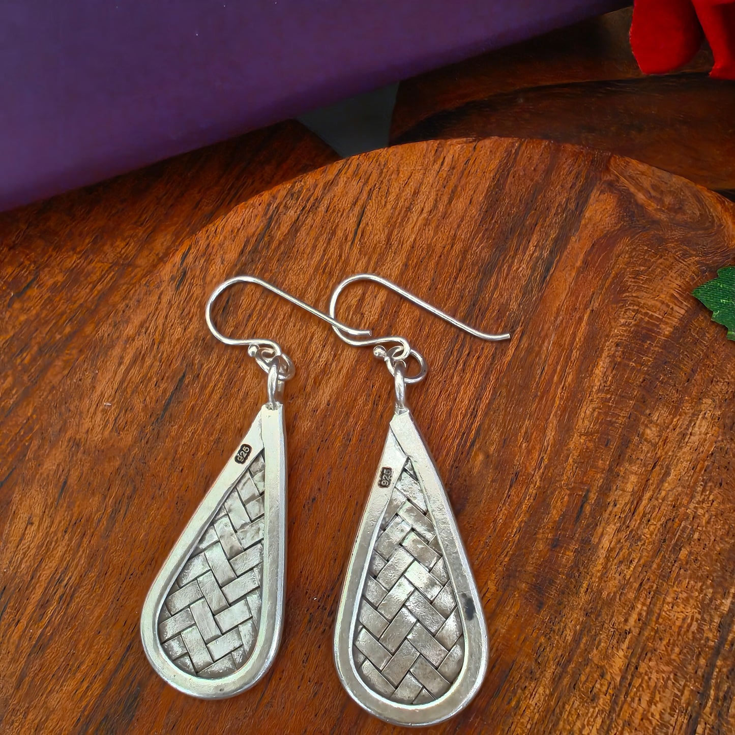 Braided Leaf Earring with Hooks (ii)